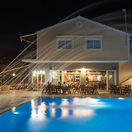 Otel Dominoes Corfu