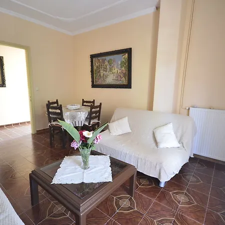 Dominoes Corfu Hotel
