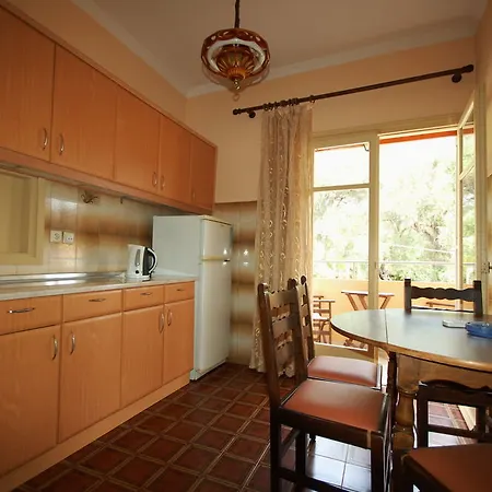 Dominoes Corfu Hotel 3*