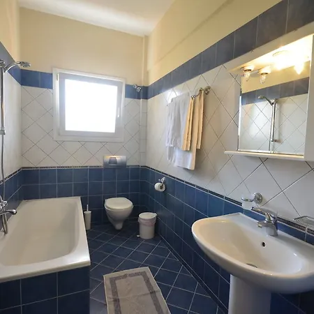 Dominoes Corfu Liapades
